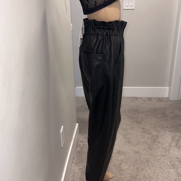 Zara Baggy Faux Leather Pants US 32 - Picture 3 of 9